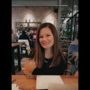 Meet your Posher, Danielle